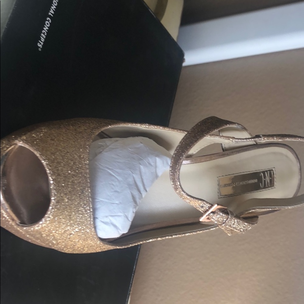 Gold Pumps with 2 Straps, INC